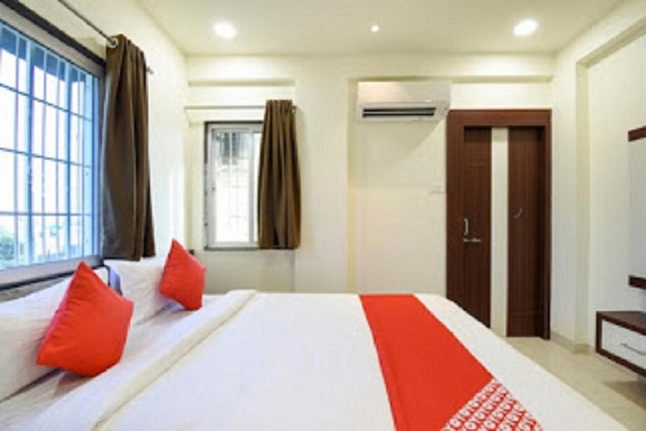 Restr Inn Нагпур Экстерьер фото